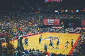 mk体育平台登录入口-中超比赛观众人数持续上升，中超比赛观众人数持续上升什么意思